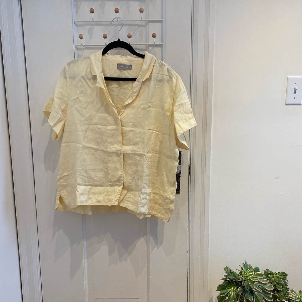 Everlane linen button down
